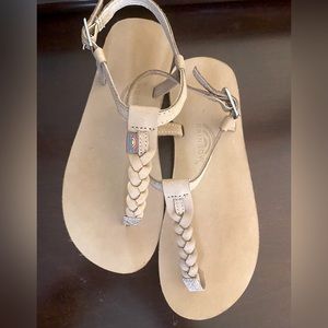 Rainbow Kids 2 / 3 Sandals T-Street Tan Leather Shoes. Excellent condition.